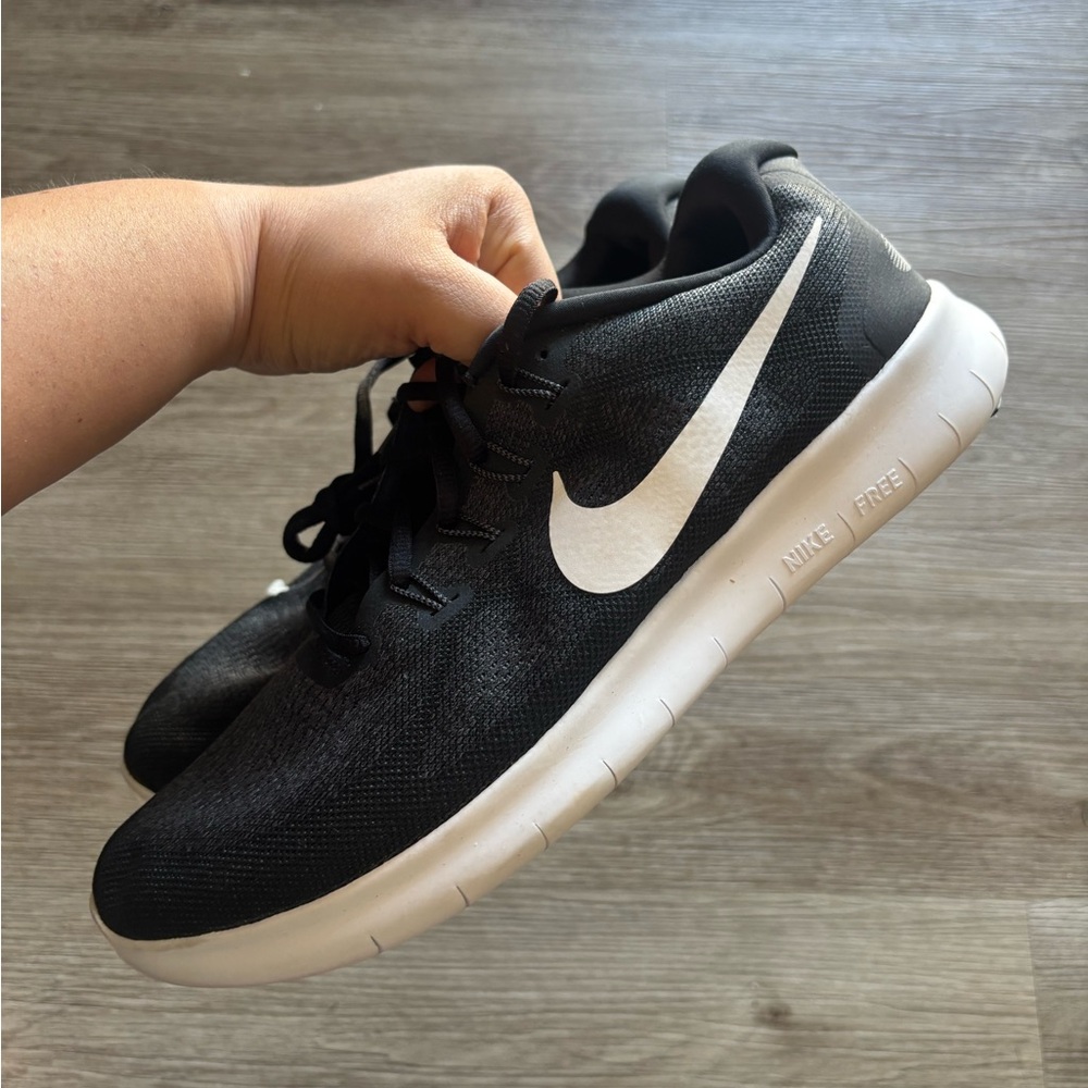 Nike Womens Free Rn 2017 Running Shoes - Picture 8 of 8